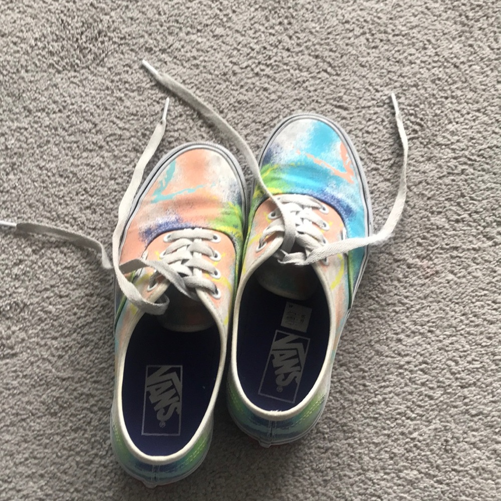 Vans MuliColor size 7